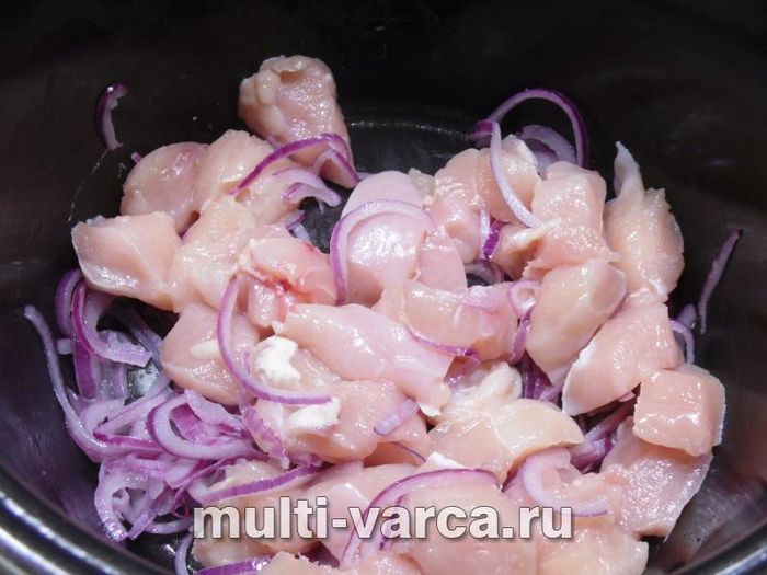 Куряче філе з кускусом та овочами