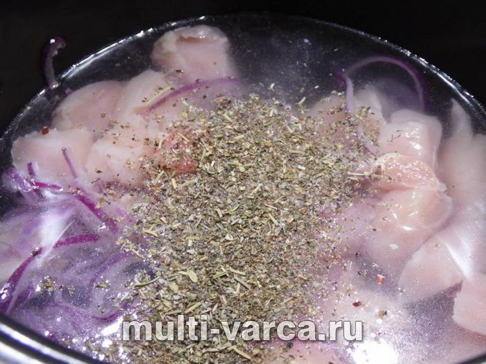 Куряче філе з кускусом та овочами