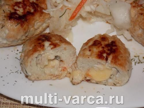 Курячі котлети з сиром і паприкою