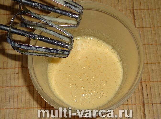 Манник із сиром у мультиварці