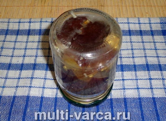 Мариновані баклажани з часником на зиму