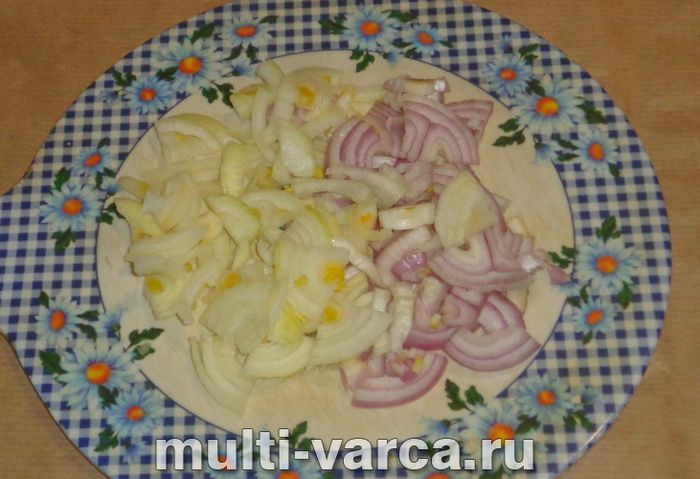 Минтай у сметанному соусі