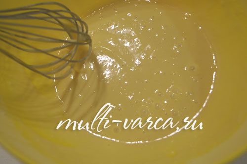 Млинці на молоці з начинкою з курки та сиру