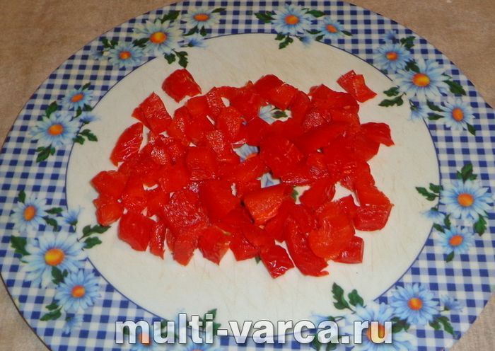 Овочеве рагу з кабачками та капустою в мультиварці