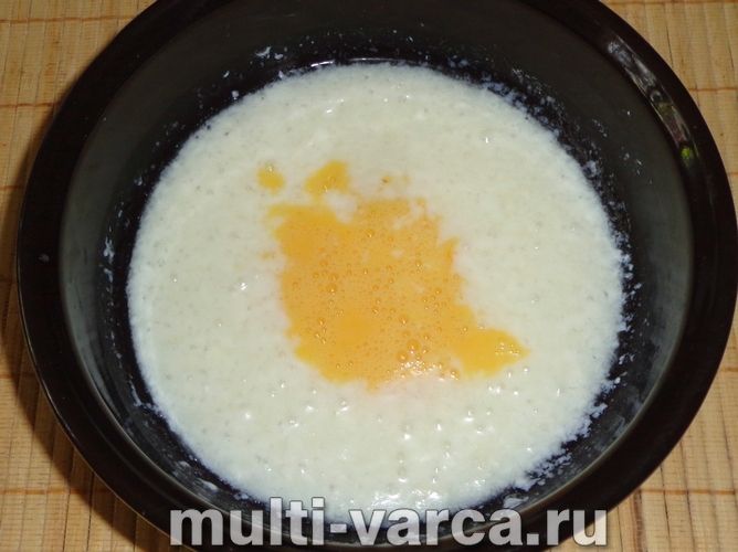 Піца на кефірі в мультиварці
