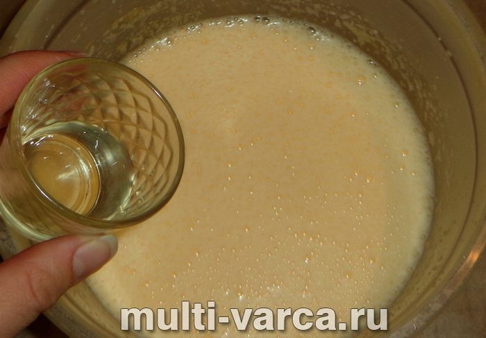 Пиріг із мандаринами в мультиварці