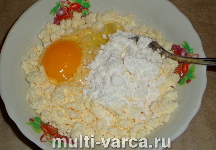 Пісочний пиріг із чорницею та сиром