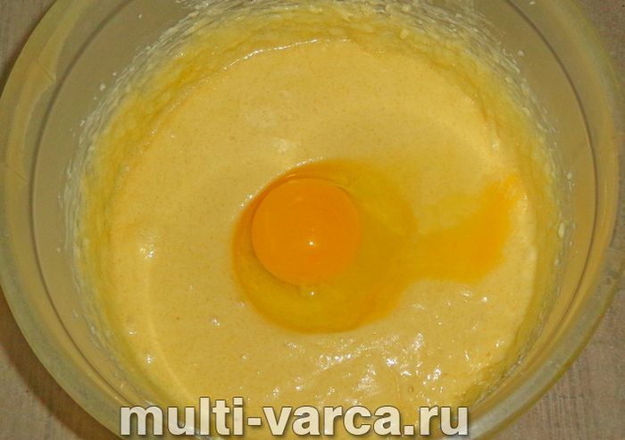 Різдвяний кекс у мультиварці