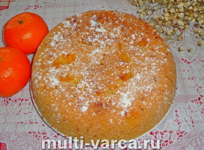 Шарлотка з мандаринами в мультиварці