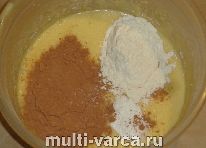Шоколадно-банановий кекс