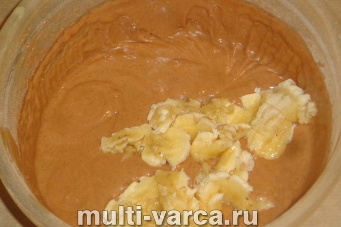 Шоколадно-банановий кекс