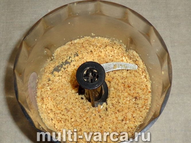 Сирні кульки з виноградом
