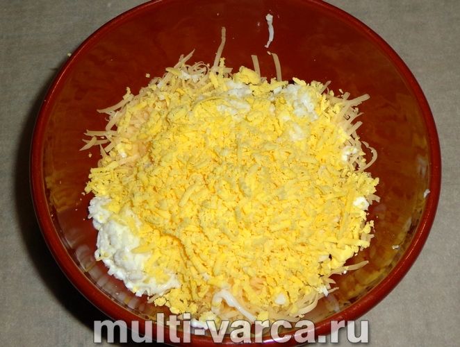 Сирні кульки з виноградом