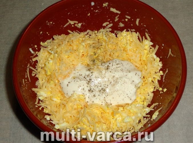 Сирні кульки з виноградом