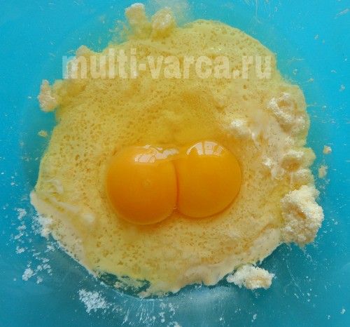 Сочники з сиром у мультиварці
