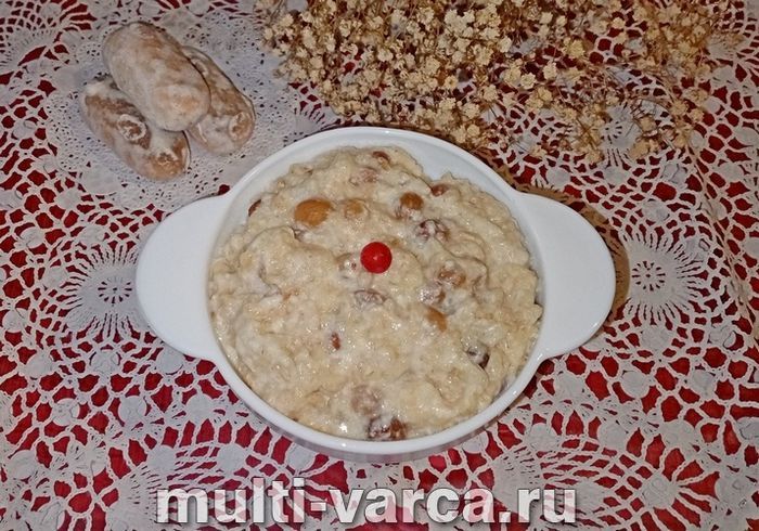 Вівсяна каша з родзинками