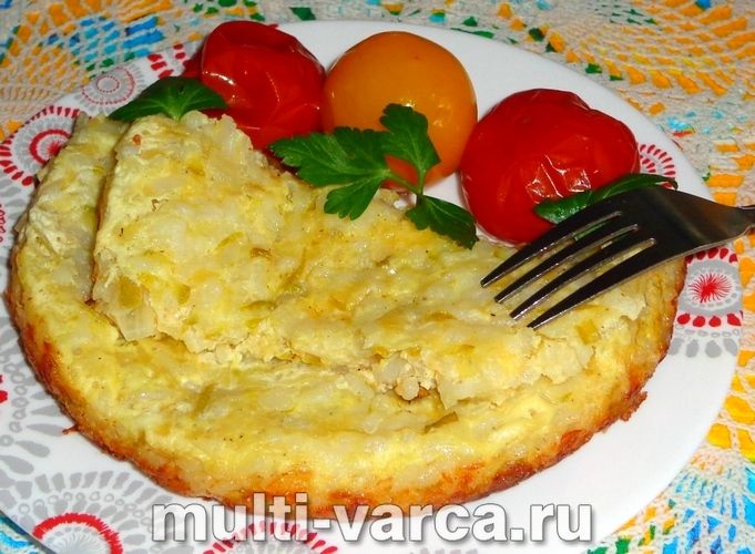 Запіканка з рису і кабачків у мультиварці