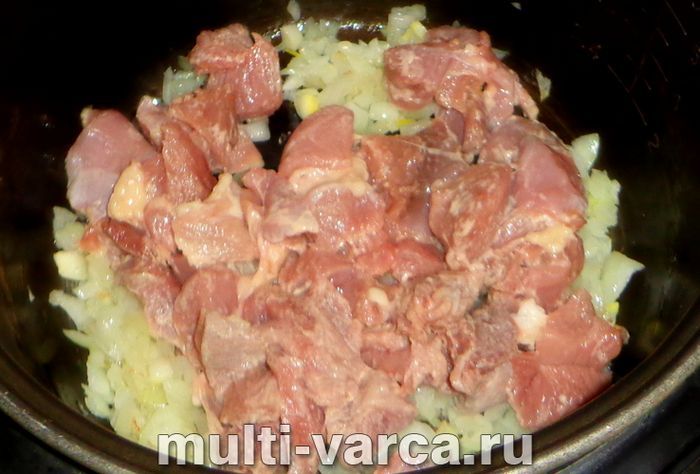 Азу з індички з картоплею в мультиварці