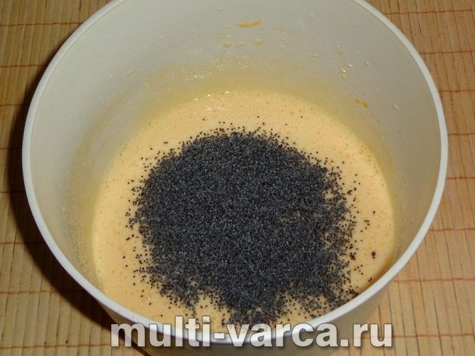 Бісквіт із маком у мультиварці