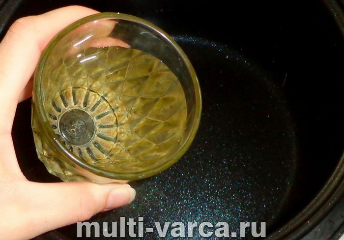 Чебуреки на пару в мультиварці