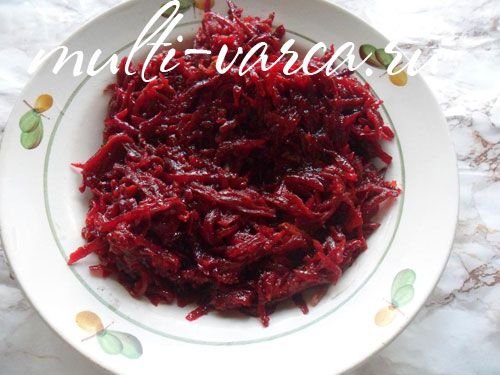 Червоний борщ зі щавлем