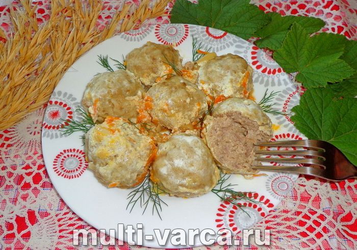 Фрикадельки у вершковому соусі в мультиварці