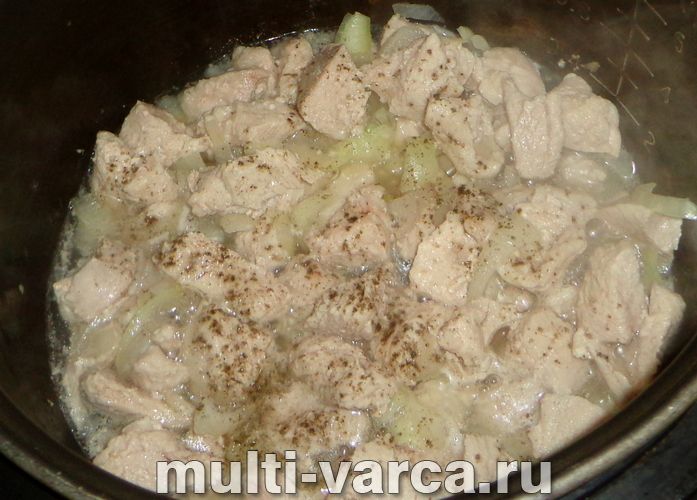 Індичка у вині в мультиварці