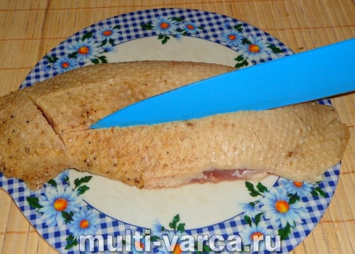 Качина грудка в мультиварці