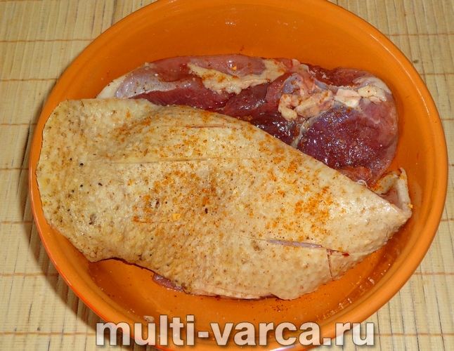 Качина грудка в мультиварці