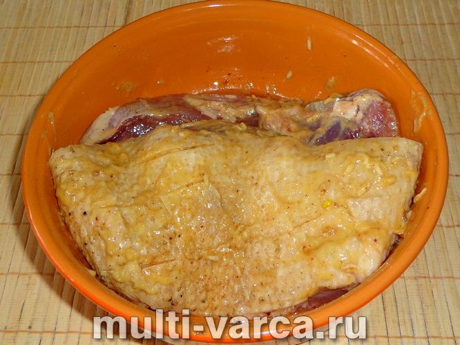 Качина грудка в мультиварці