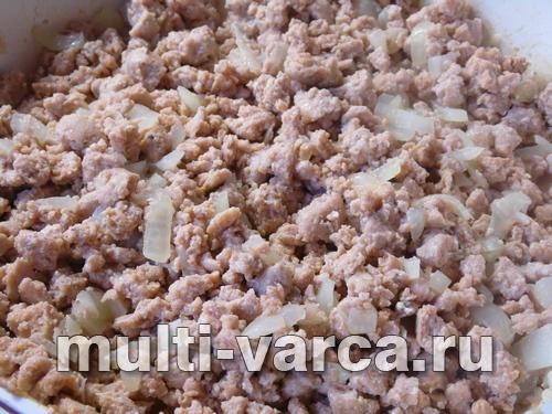 Картопляні зрази з фаршем на сковороді
