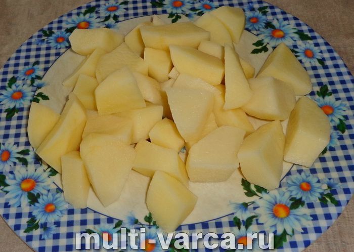 Куряча печінка з картоплею в мультиварці
