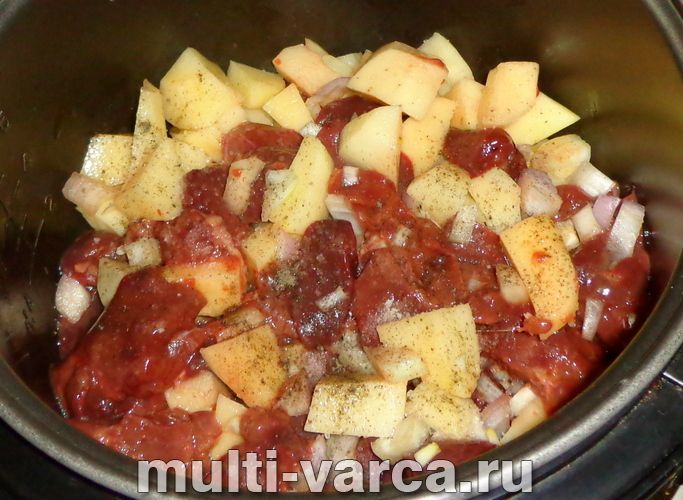 Куряча печінка з картоплею в мультиварці