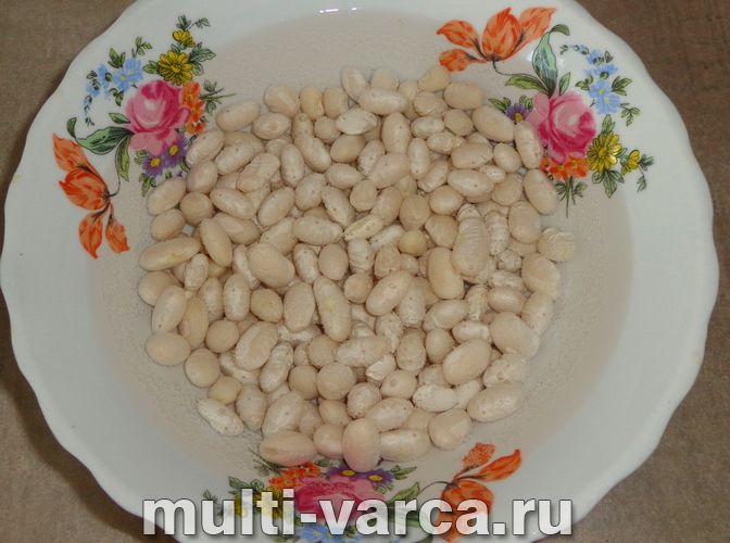 Квасоля з тушонкою в мультиварці