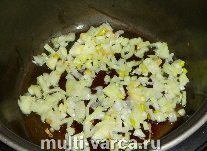 Квасоля з тушонкою в мультиварці