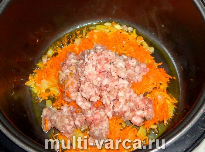 Макарони з фаршем у мультиварці