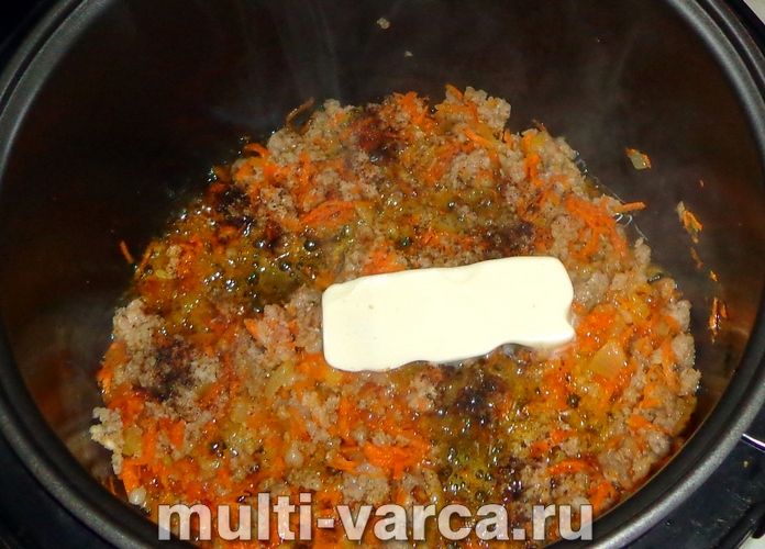 Макарони з фаршем у мультиварці