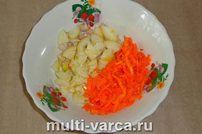 Печеня з курячими сердечками в мультиварці