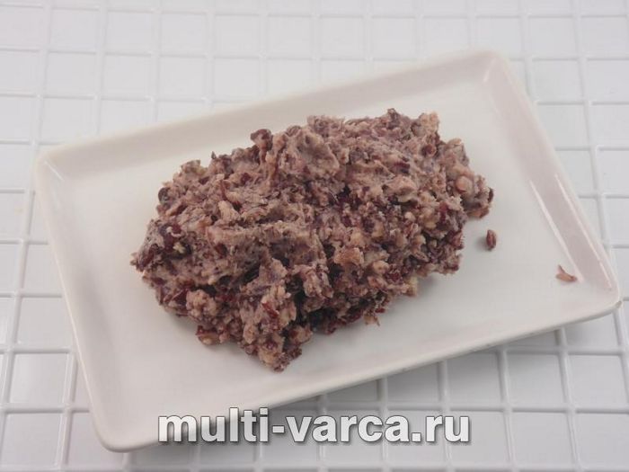 Пісні котлети з квасолею
