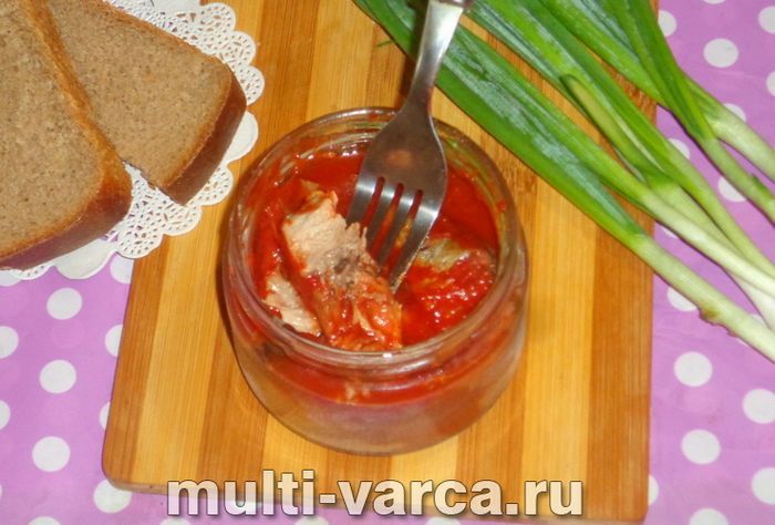 Рибні консерви в томаті