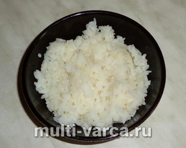 Рис із яйцем у мультиварці