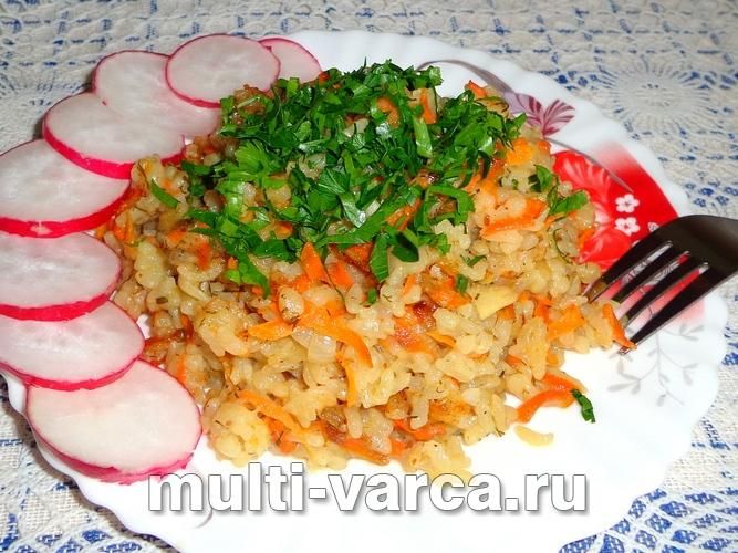 Рис у сметанному соусі в мультиварці