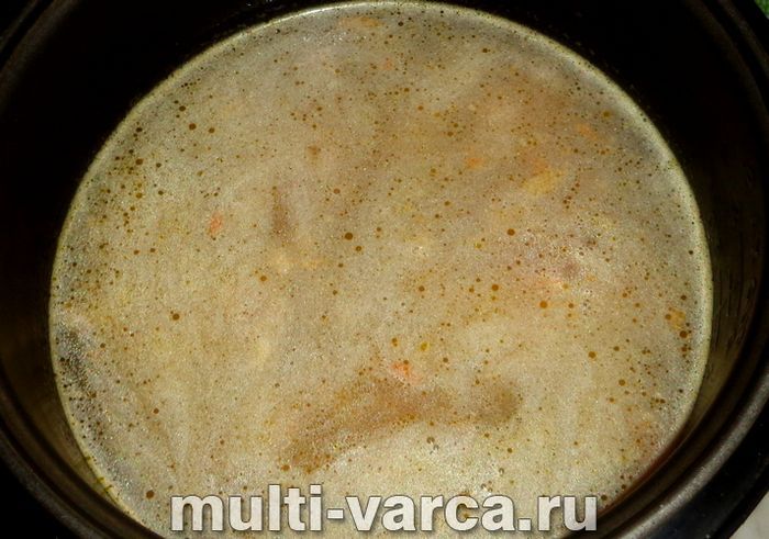 Ризото з грибами та куркою в мультиварці