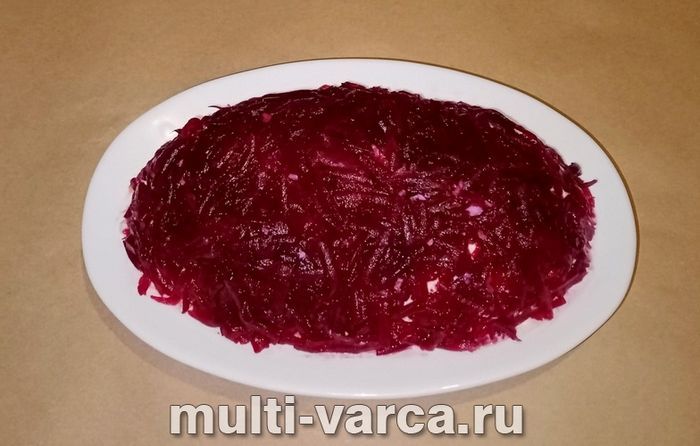 Салат «Шпроти під шубою»
