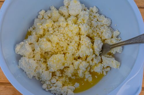 Сирні булочки з сиром