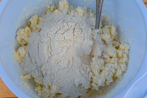 Сирні булочки з сиром