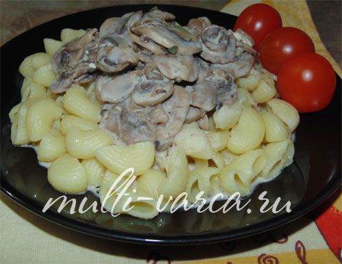 Сирно-грибний соус для пасти