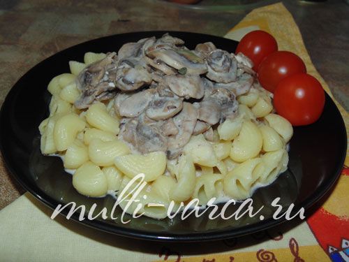 Сирно-грибний соус для пасти
