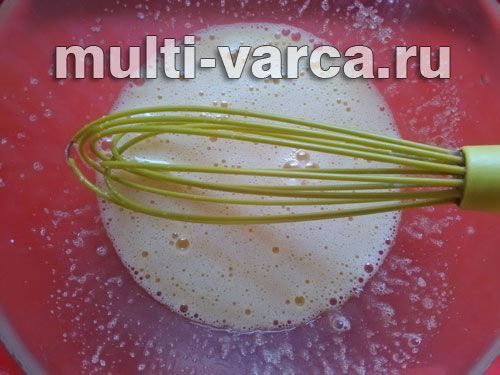 Смачна сирна запіканка з вишнею