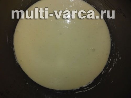 Смачна сирна запіканка з вишнею